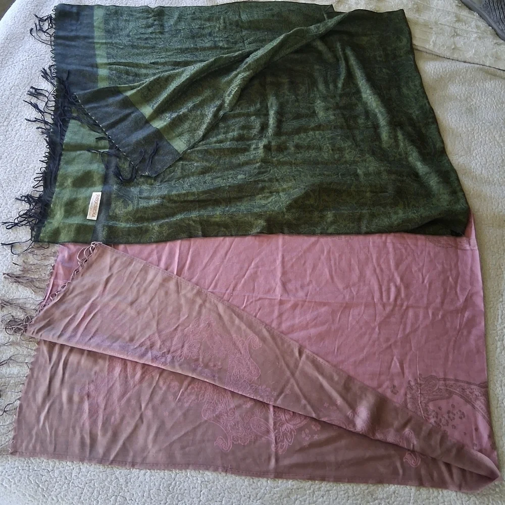 2 Pashmina Scarfs Green and Pink